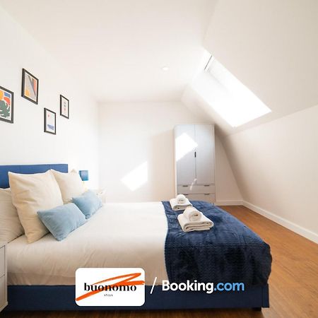 Two Bedroom Apartment At Buonomo Stays Short Lets & Serviced Accommodation Londres Exterior foto